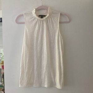 Banana Republic gently used sleeveless cream shirt small